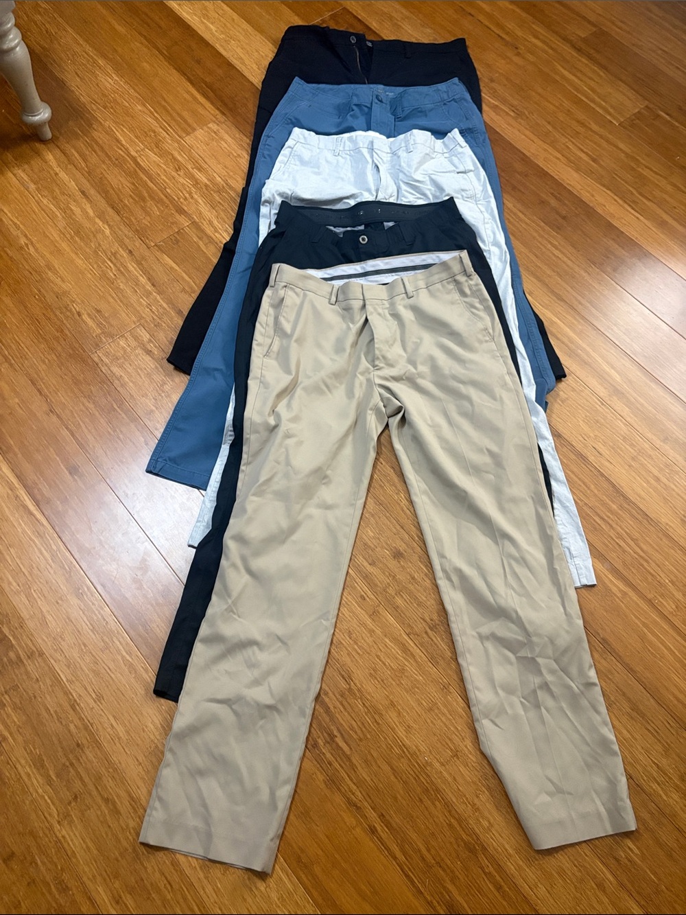 Lot of 5 pair of men's pants size 36x34.